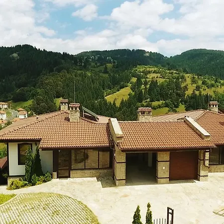 Rodopski Izgrevi * Momchilovtsi (Smolyan)